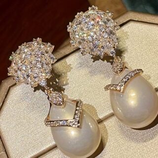Dew (gold)
